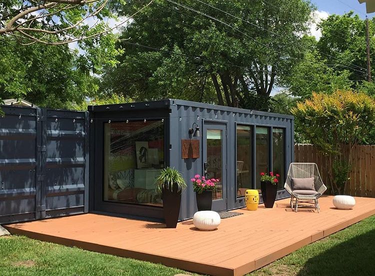 Shipping container house